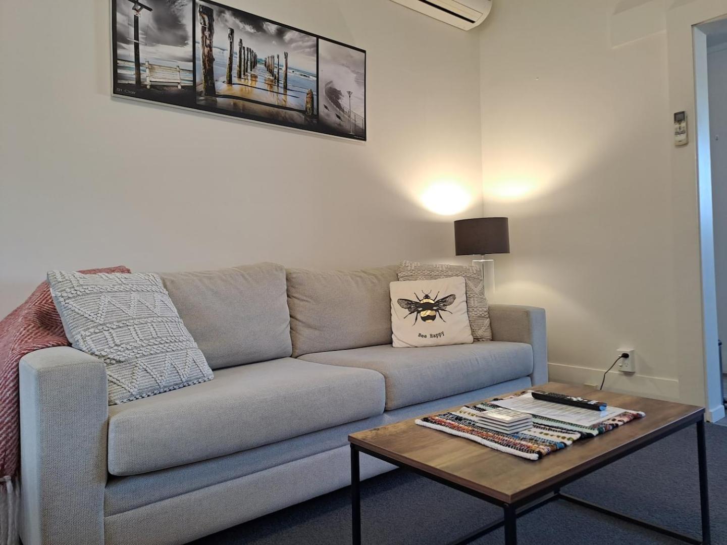St Clair Apartment - 2 Bedrooms Dunedin Dış mekan fotoğraf